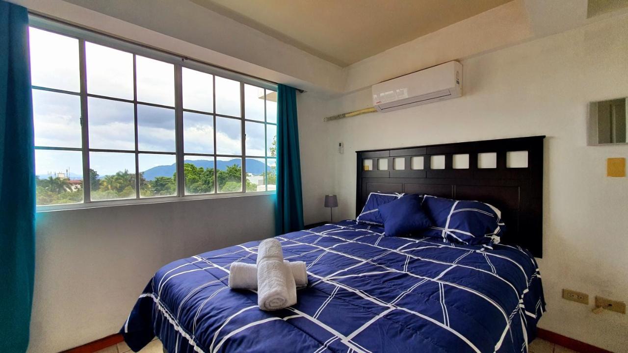 San Benito Flats Wifi 50Mg - 4 Huespedes - Parqueos Apartment San Salvador Ngoại thất bức ảnh